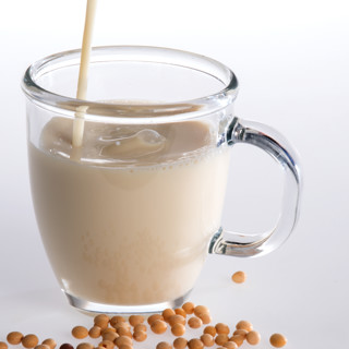 Что такое соевое молоко?