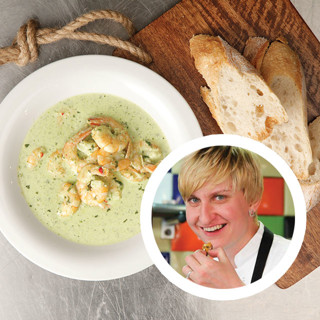 Креветки в соусе песто