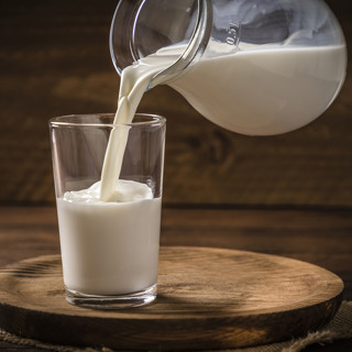 Молоко: польза и вред