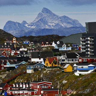 Рагу из тюленя и китовое сало: что едят в Гренландии