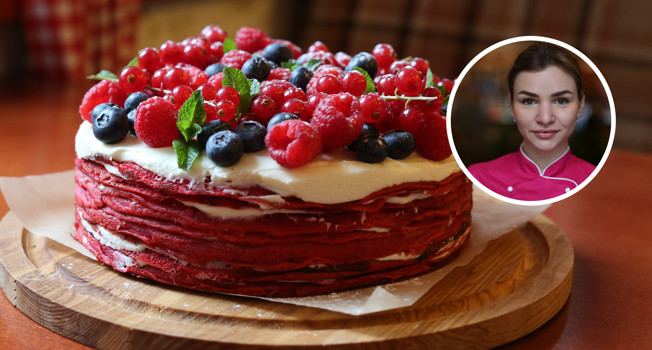 Блинный торт «Красный бархат» фото