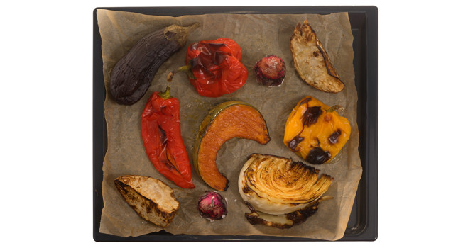 Как запекать овощи в духовке фото