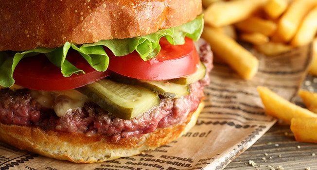 Котлета денег. Кто и зачем делает новые бургерные фото