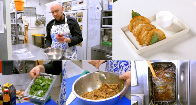 Мини-чебуреки с ягненком  фото