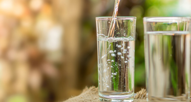 Можно ли пить во время еды фото