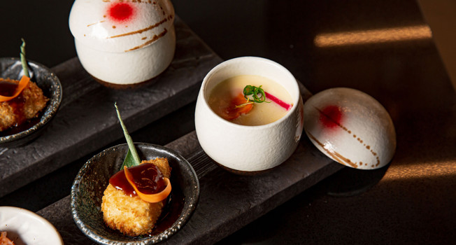 От саке до сукияки: 30 слов, которые помогут разобраться в меню японского ресторана фото