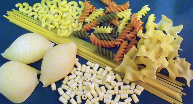 Почему у пасты разная форма? фото