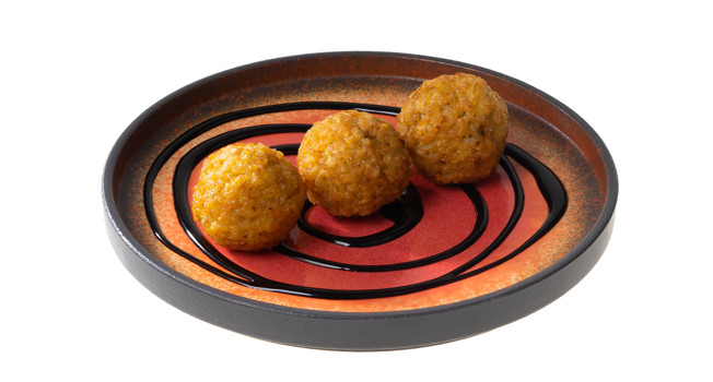 Сладкие аранчини из булгура с сухофруктами фото