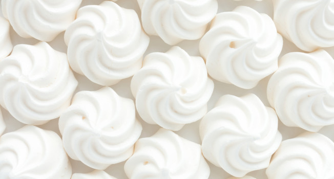 В чем разница между безе и меренгой? фото