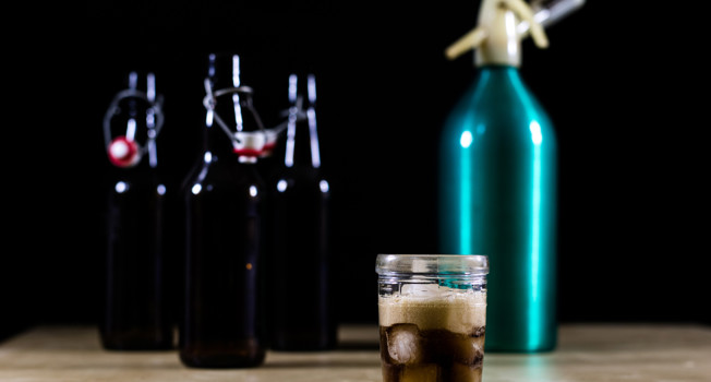 Зачем нужен сифон на кухне и в баре фото