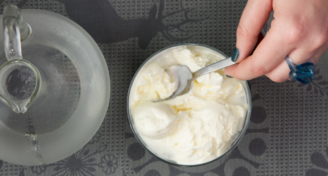 Зачем в мороженое лить водку? фото