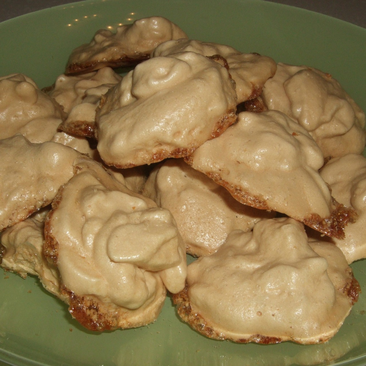 Апельсиновые меренги с ванилью