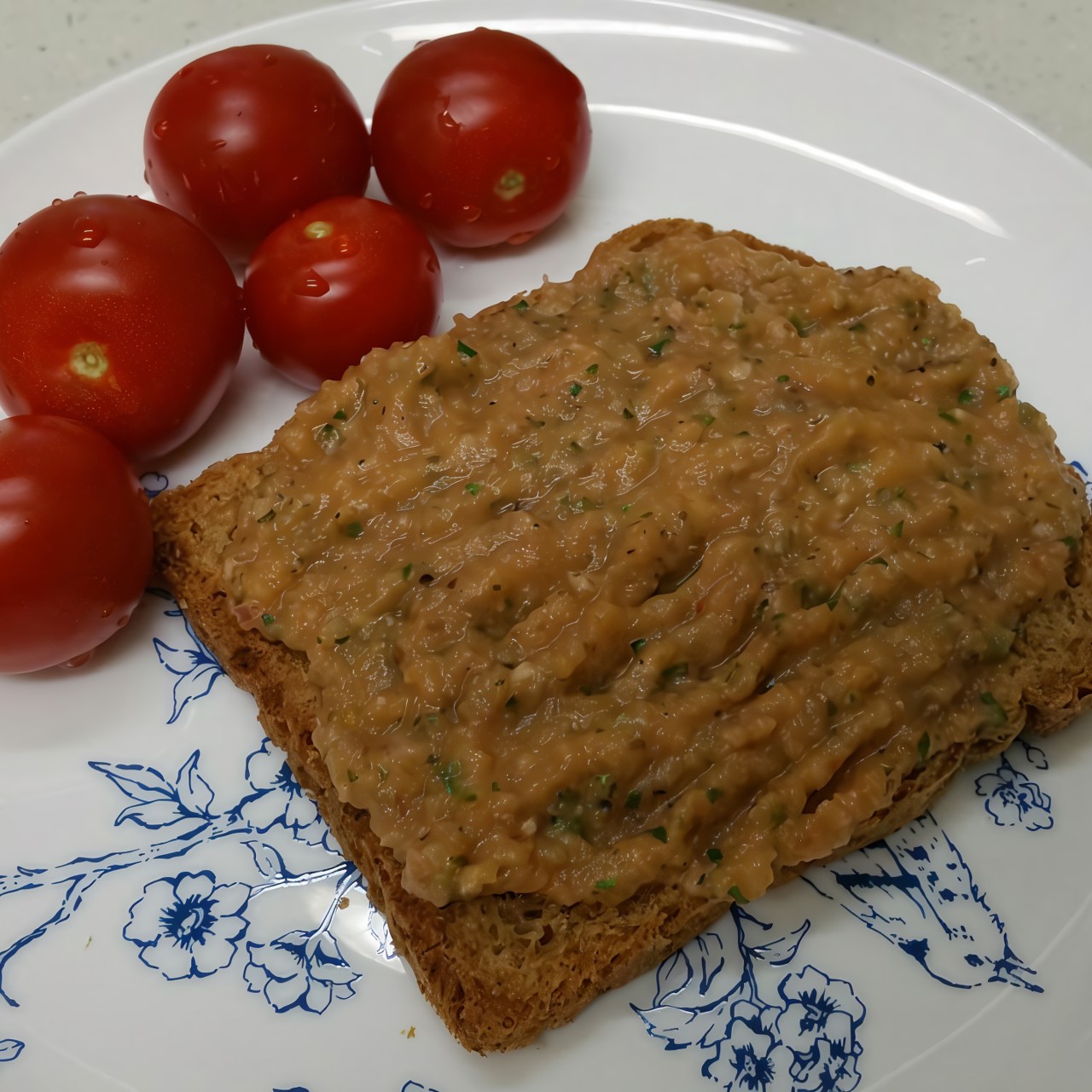 Баклажанная икра по-черноморски