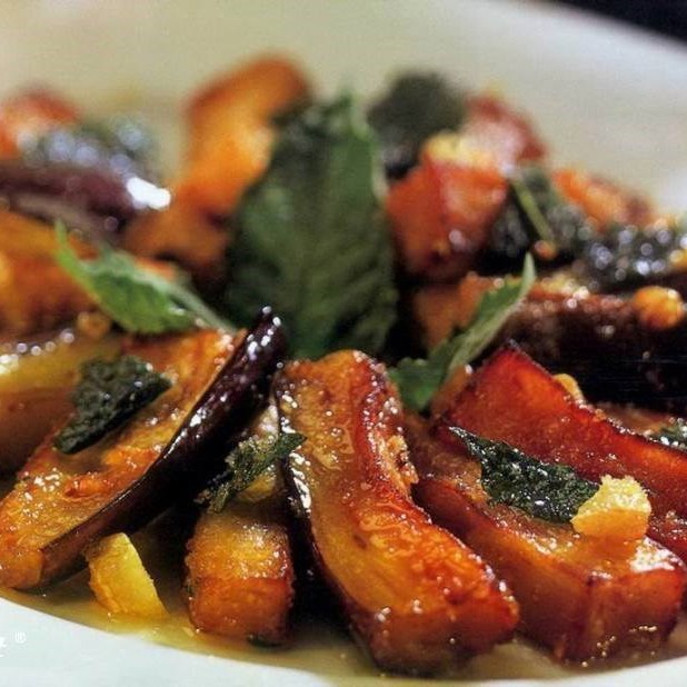 Баклажаны, маринованные с мятой