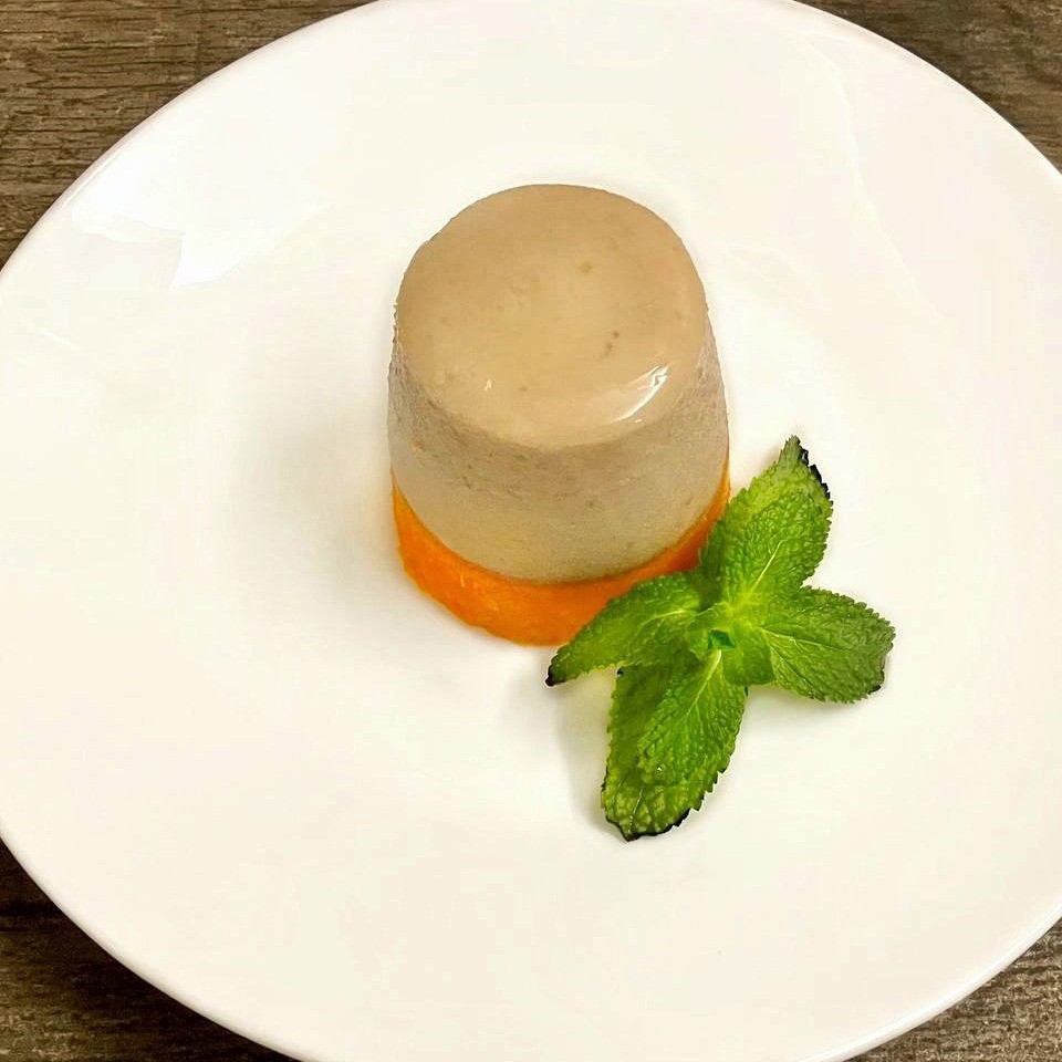 Банановая панна-котта с морковно-апельсиновым желе