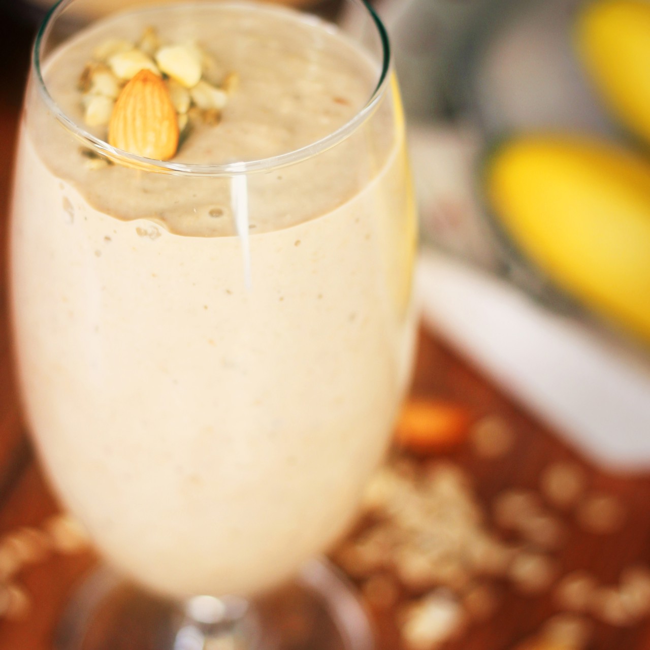 Бананово-овсяный смузи