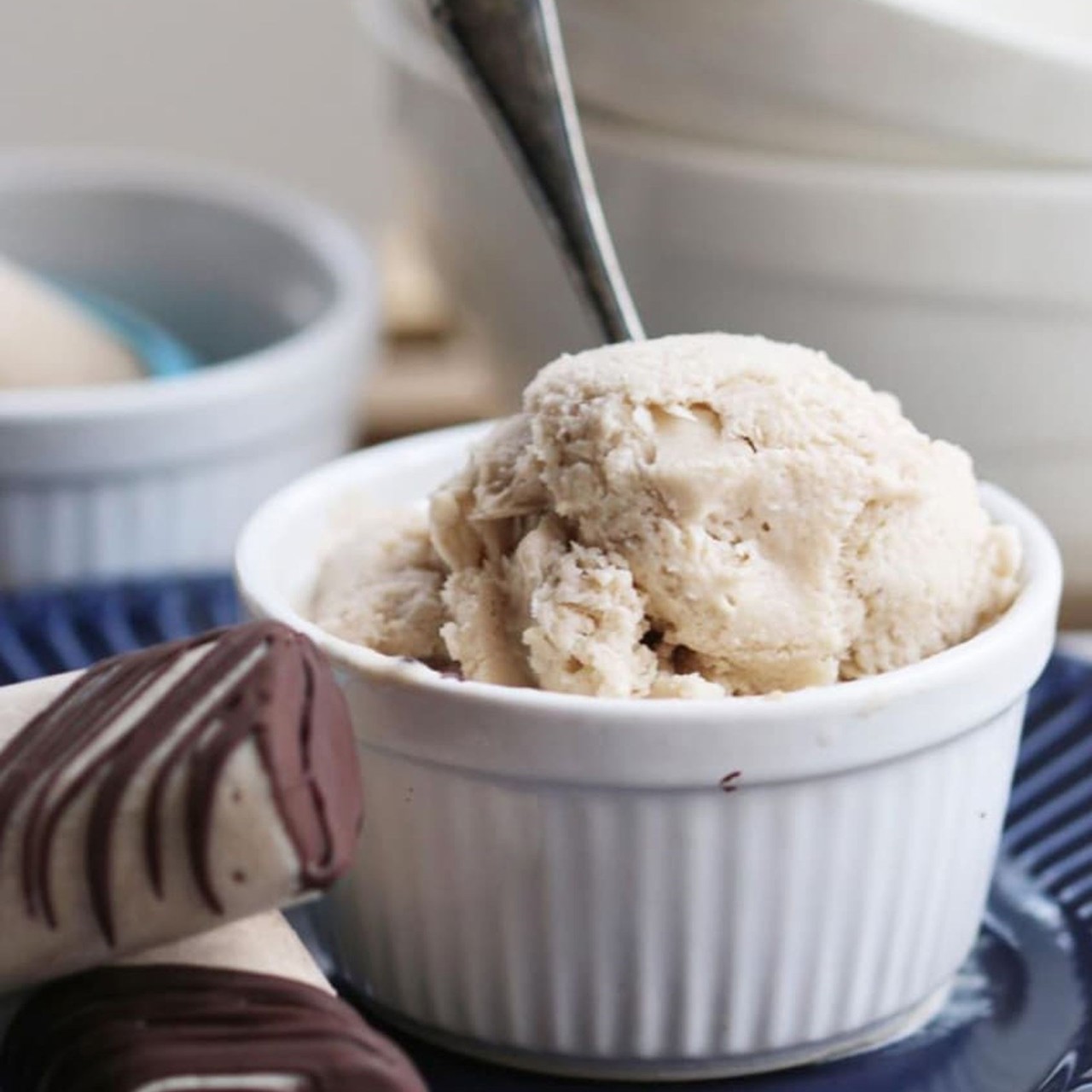 Банановый десерт с ликером