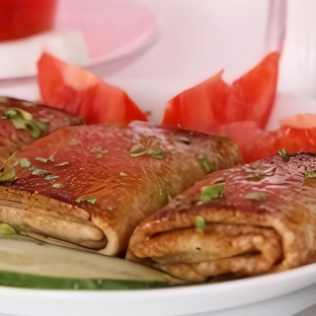 Блинные конвертики с курицей