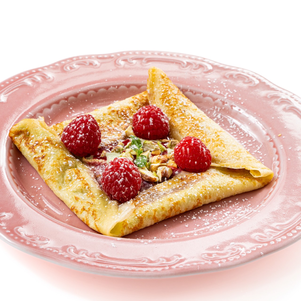 Блины с малиной и фисташкой