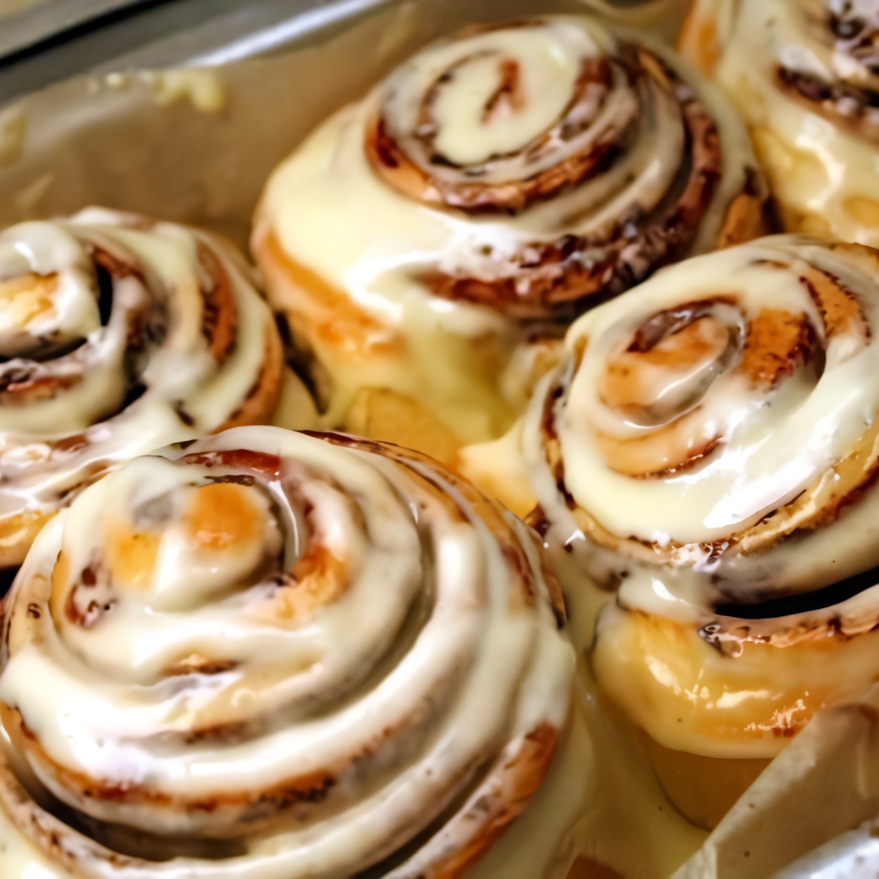 Булочка с корицей