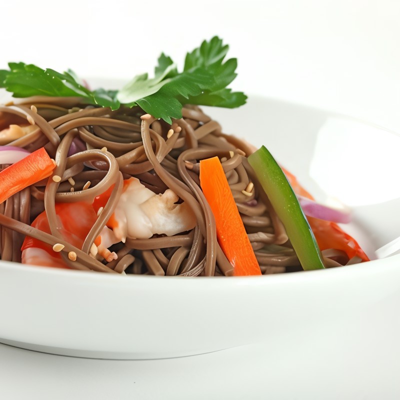 Бульон с гречневой лапшой и морскими гребешками