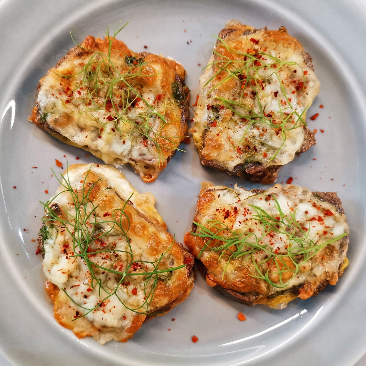 Бутерброд с сыром