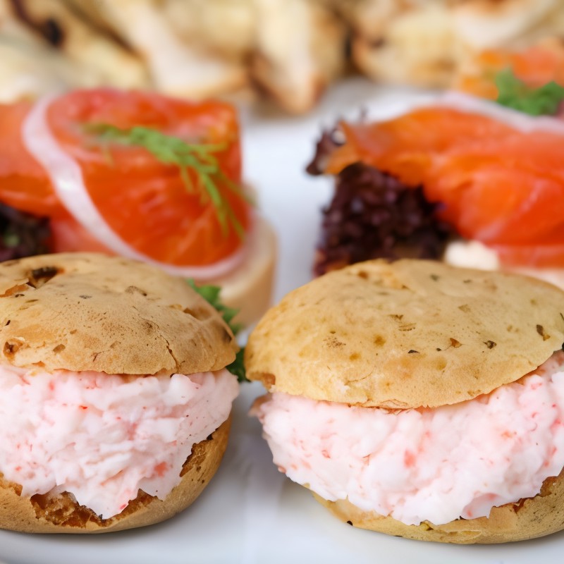 Бутерброд с тертым редисом