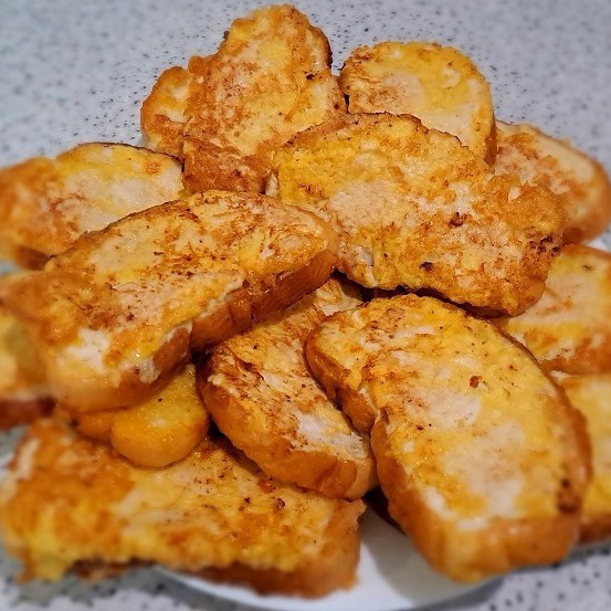 Бутерброды на сковороде с сыром и куриным фаршем