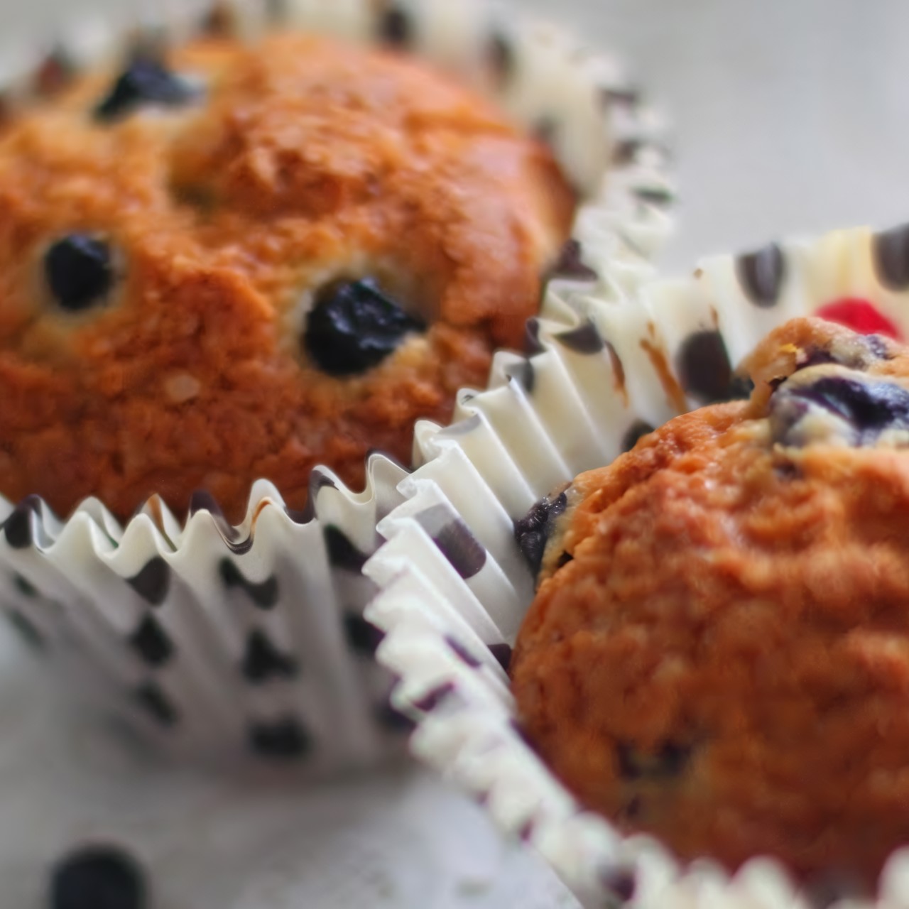 Черничные мини-маффины с корицей