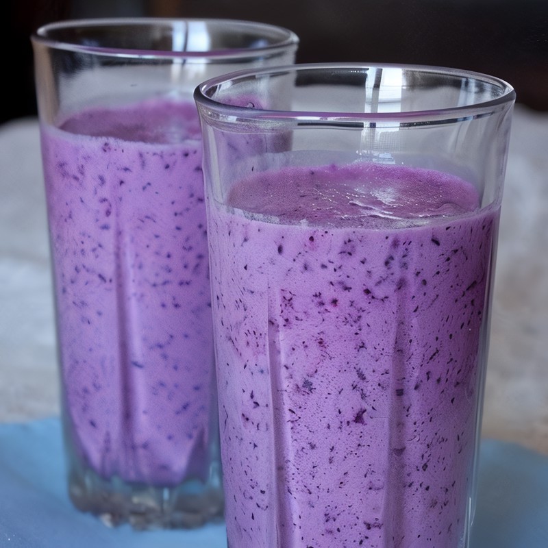 Черничный шейк с медом