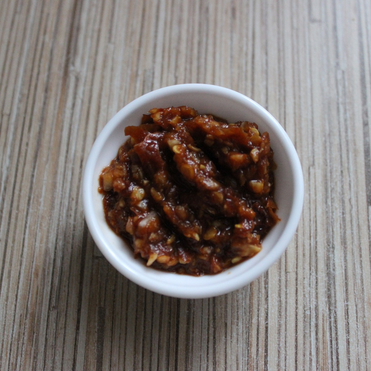 Чили-паста с чесноком