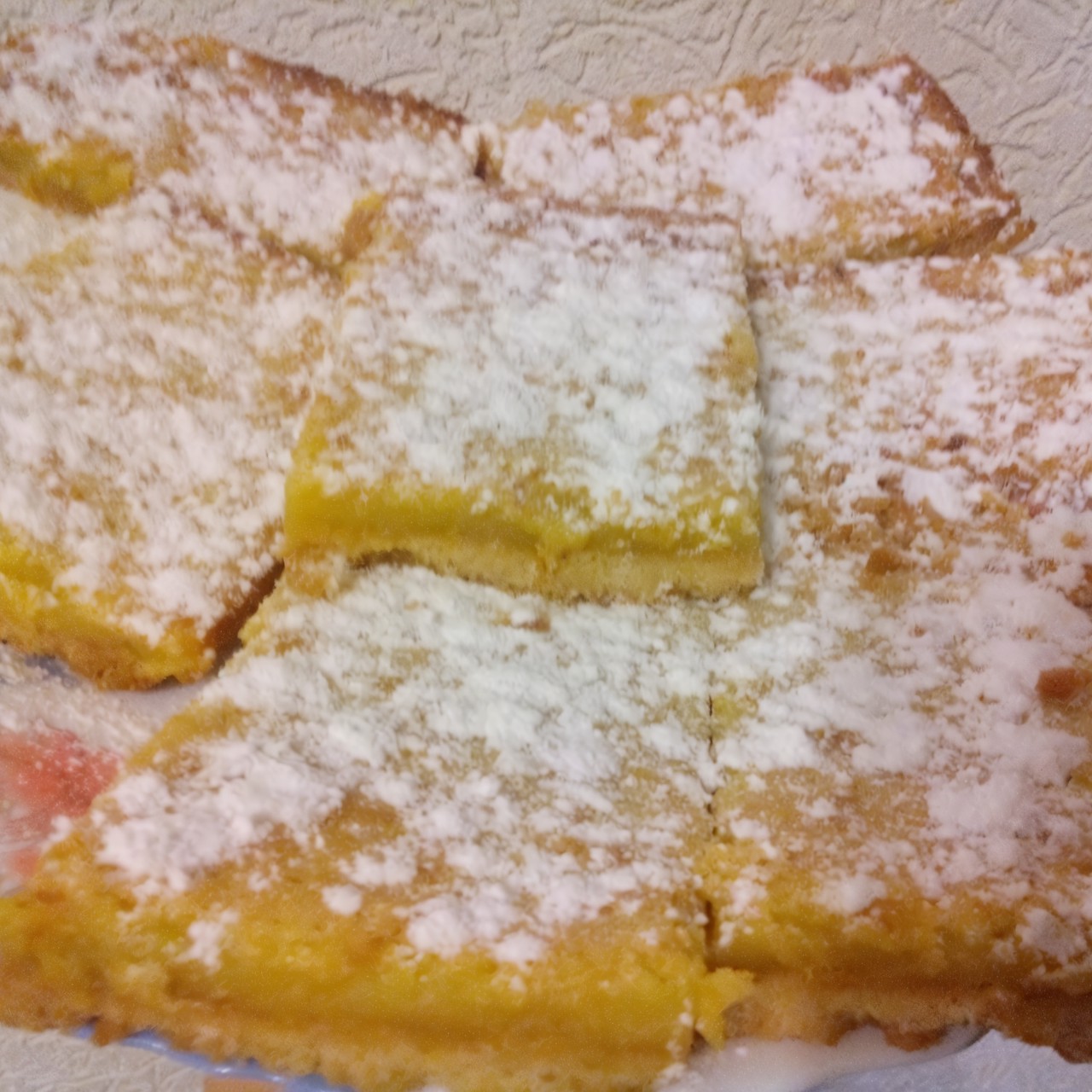 Цитрусовый торт в сахарной пудре