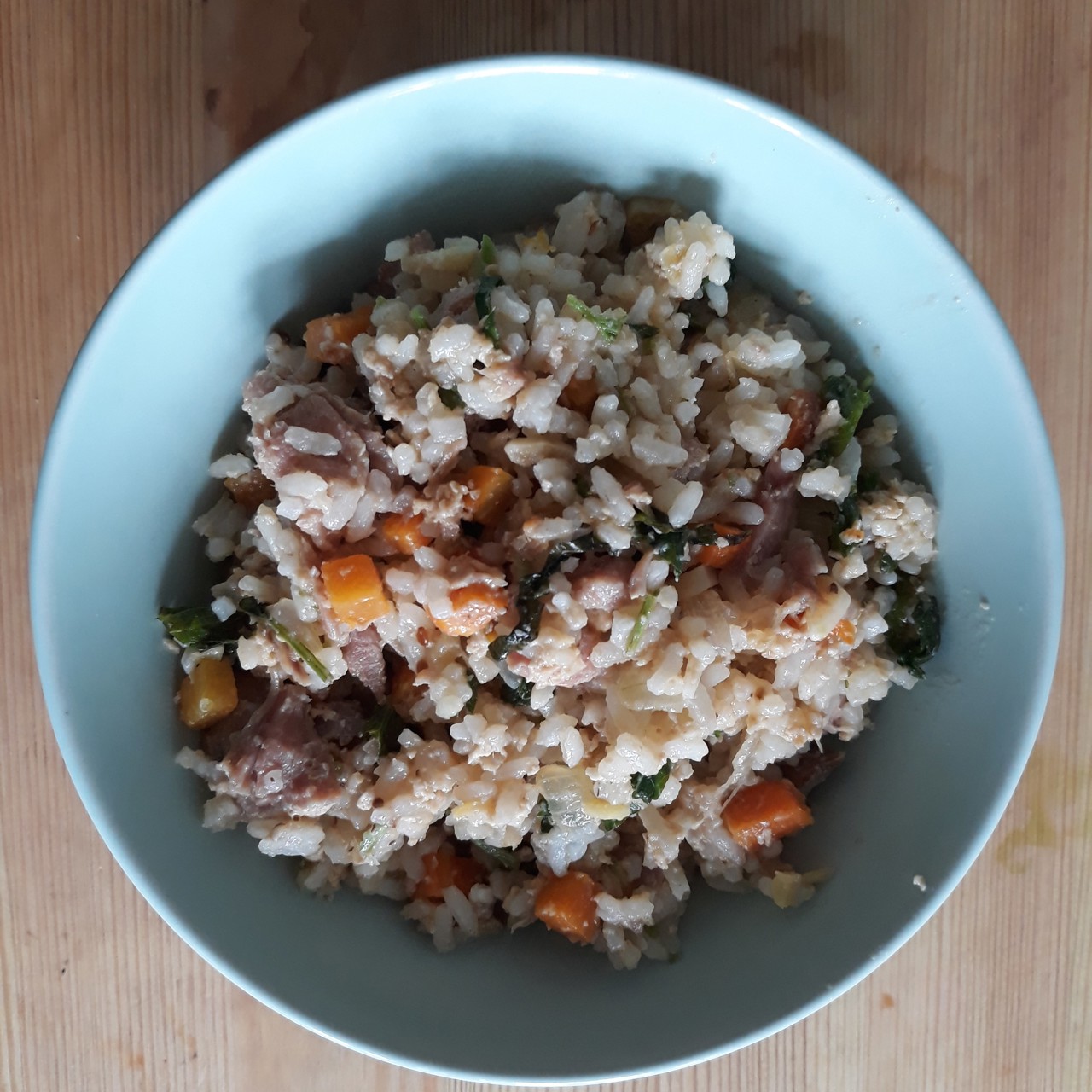 Дикий рис с тунцом в тайском стиле