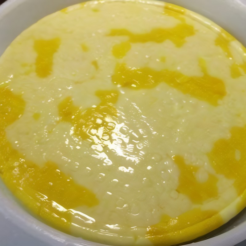 Домашний сыр с морковью и чесноком