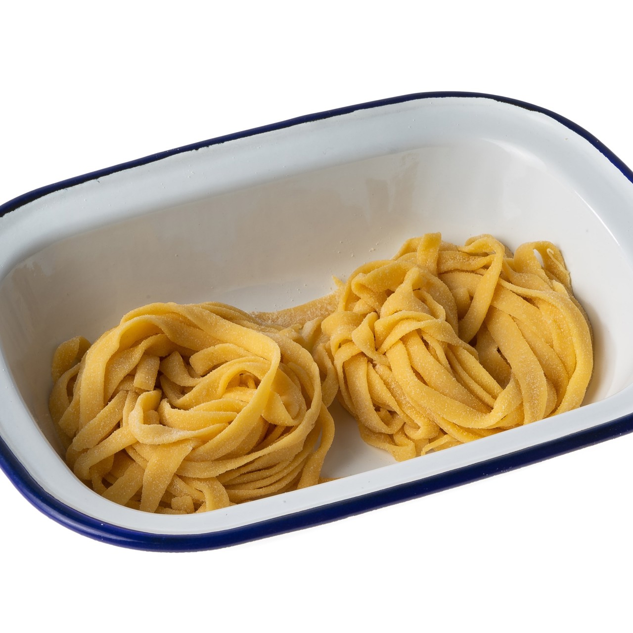 Домашняя паста тальятелле