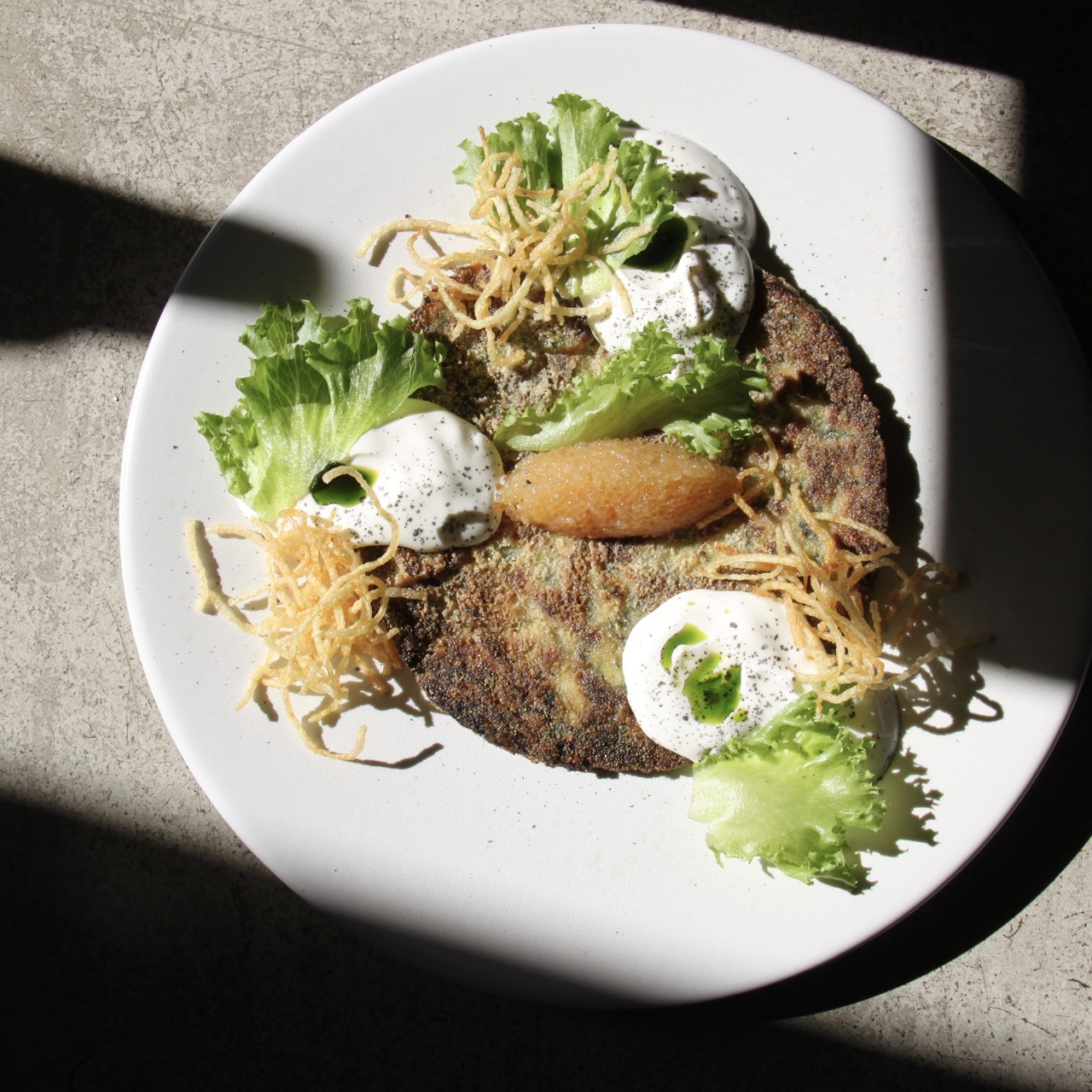 Драники из кабачков с икрой щуки