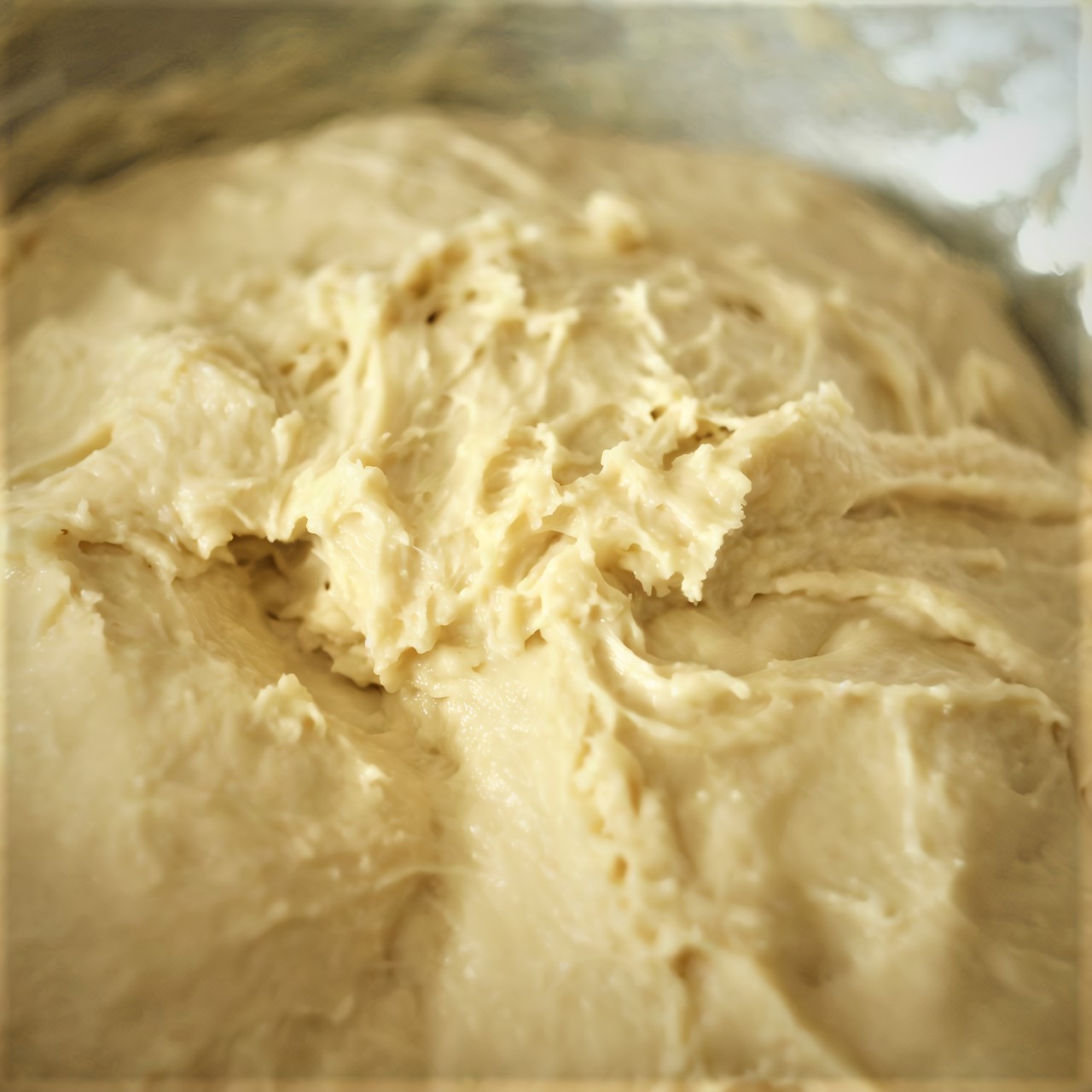 Дрожжевое тесто с ванильным сахаром