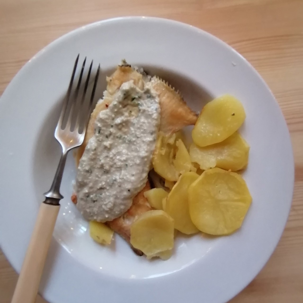 Джон Дори с соусом таратор