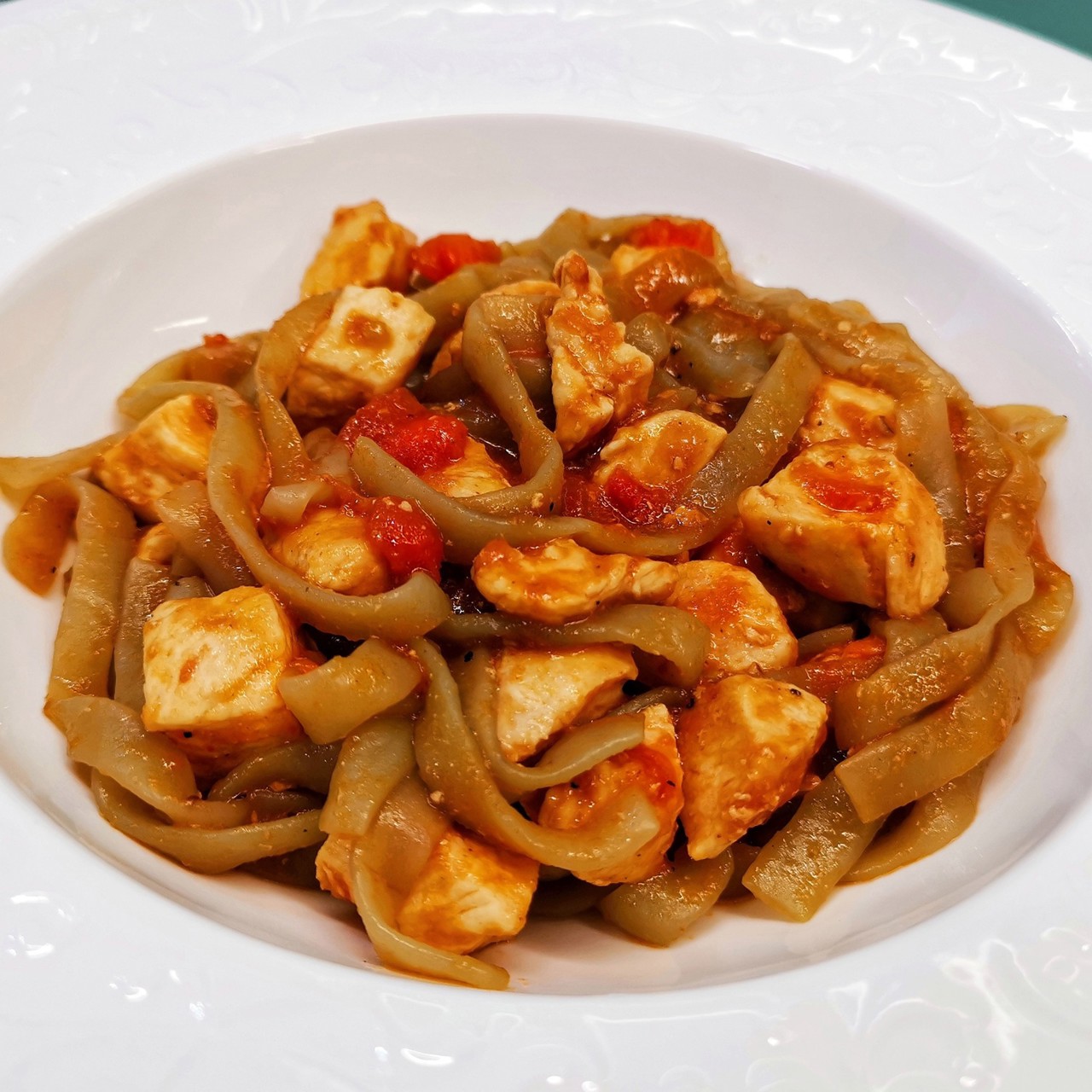 Фетучини с курицей