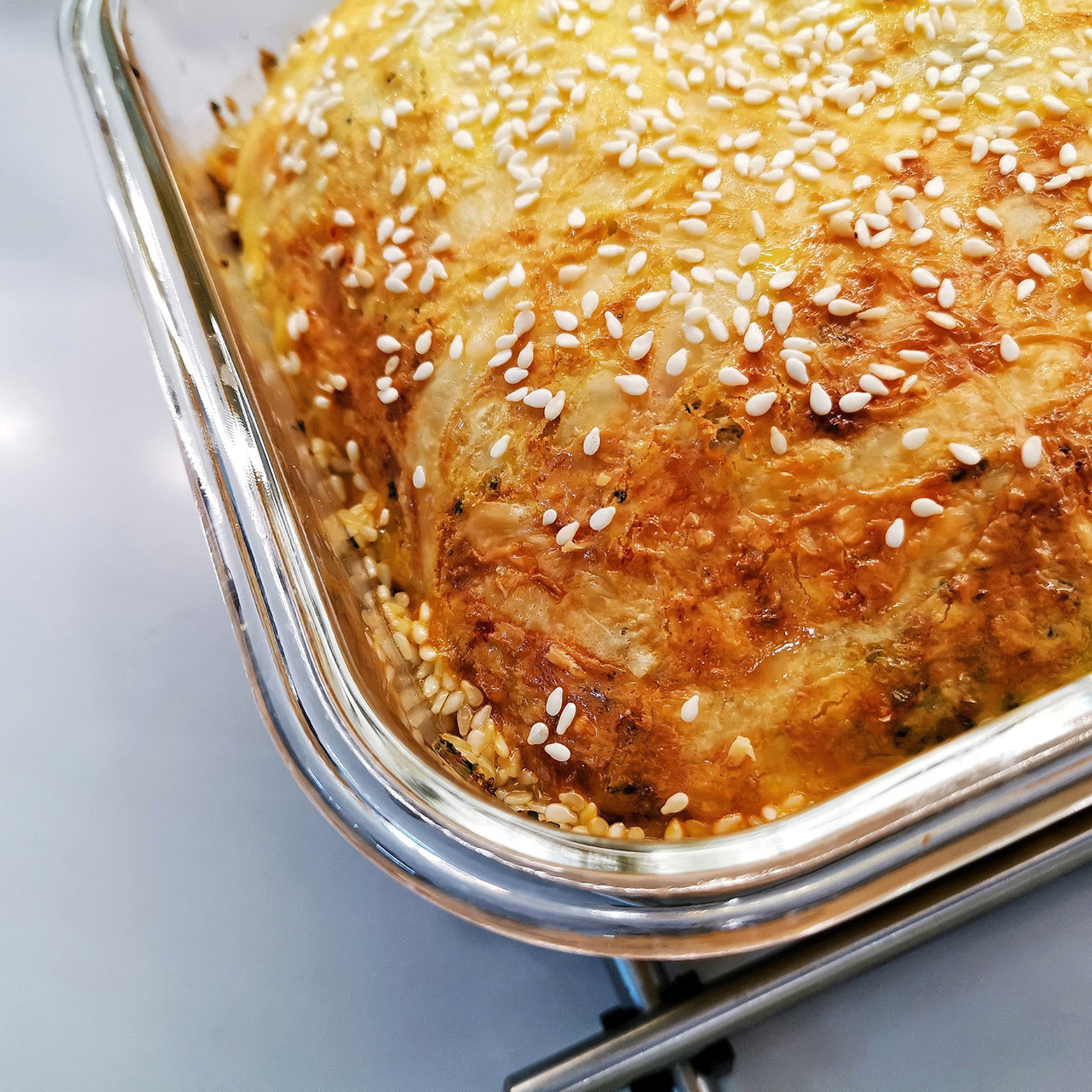 Фритатта с брокколи и базиликом