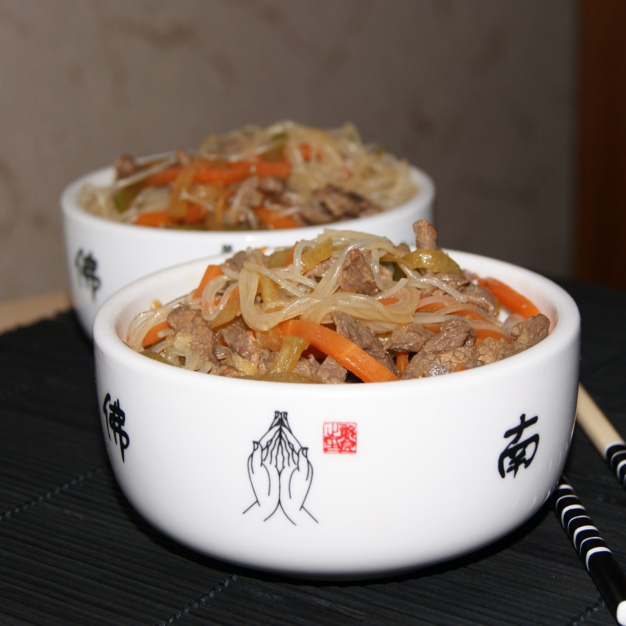 Фунчоза с говядиной