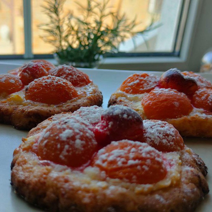 Галеты с фруктами