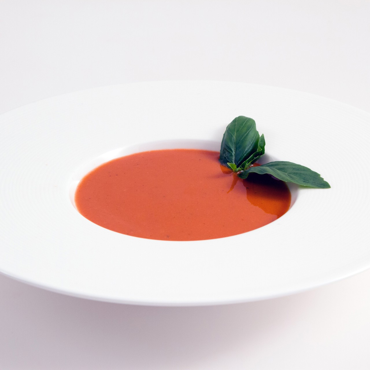 Гаспачо с клубникой