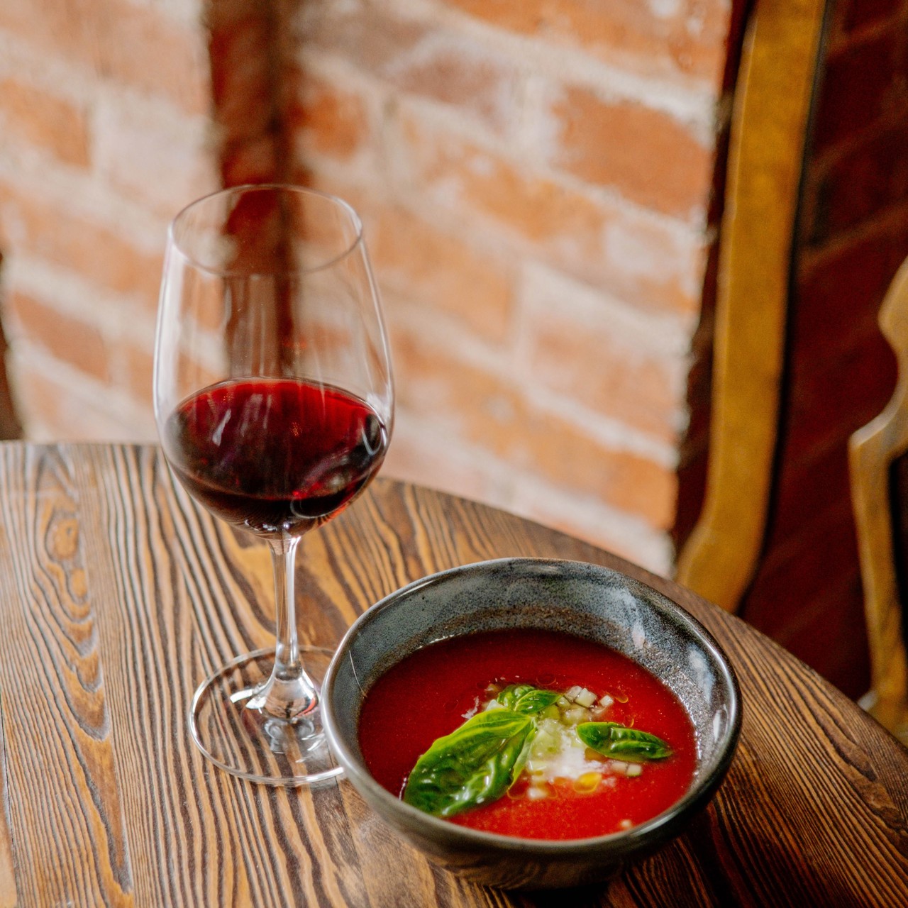 Гаспачо со страчателлой