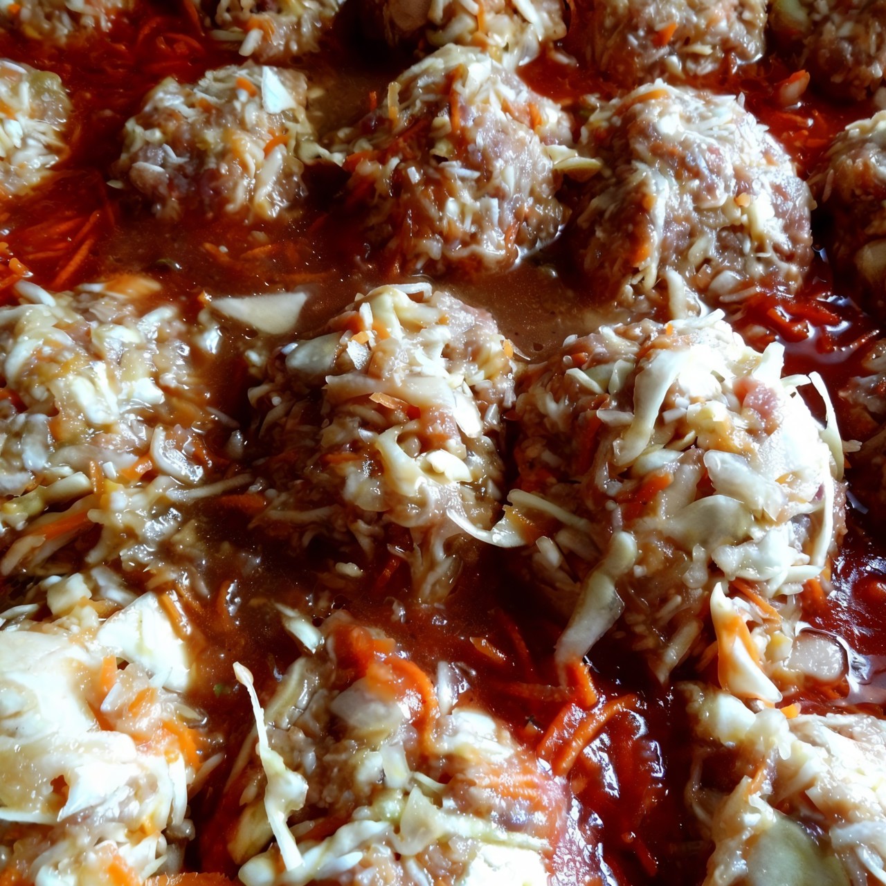 Голубцы фальшивые в тефтелях