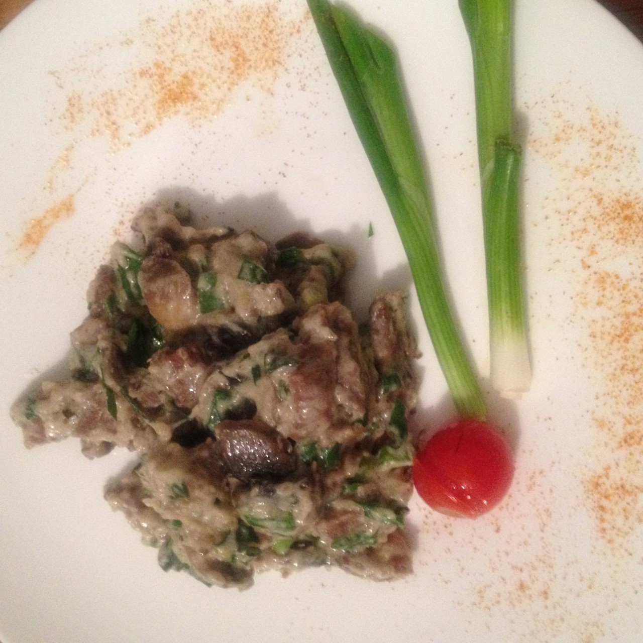 Говяжья вырезка в сметанном соусе