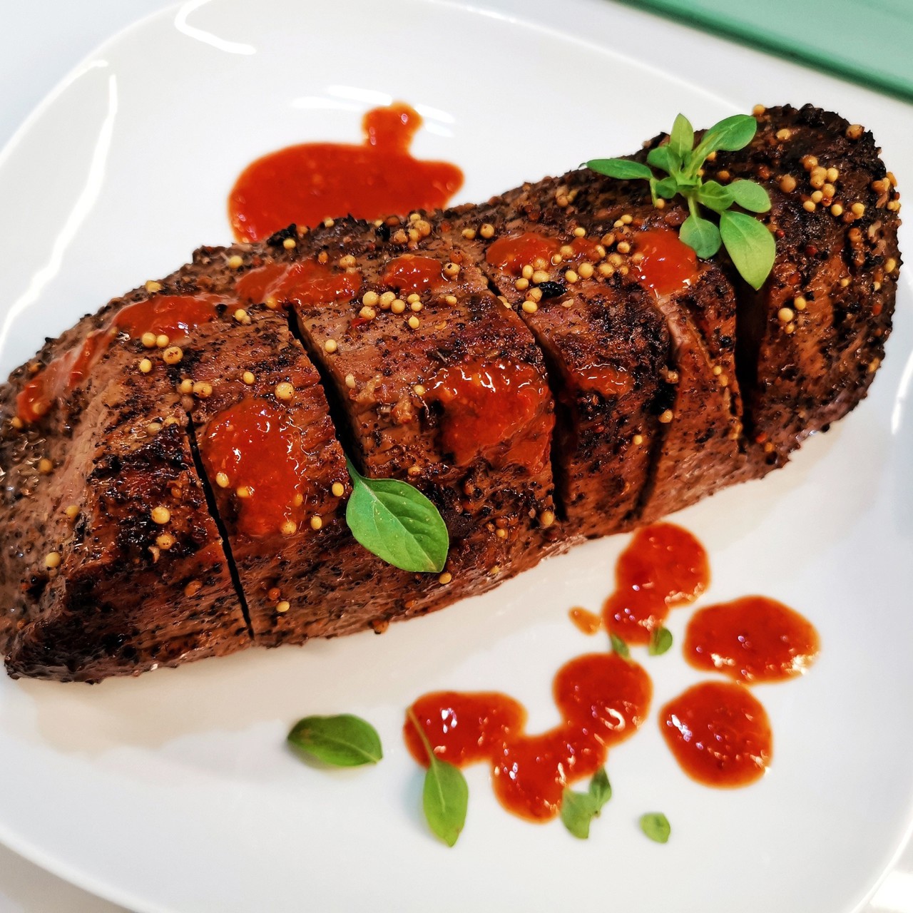 Говяжий антрекот, запеченный в духовке