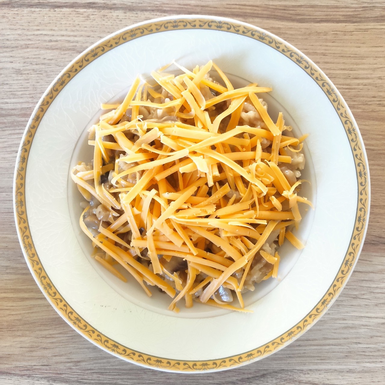 Грибное ризотто с чеддером