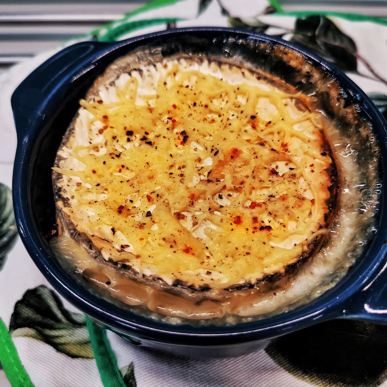 Грибной жюльен с камамбером