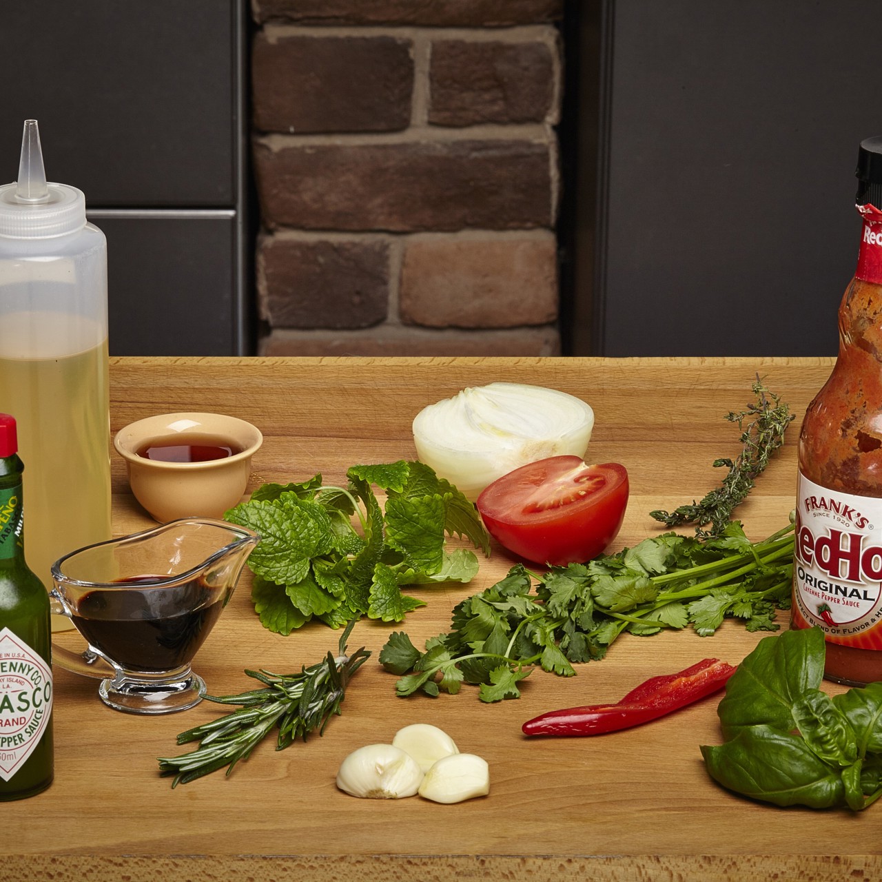 Грин-гриль-соус для стейков